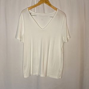 Super Soft White Tee size XXL